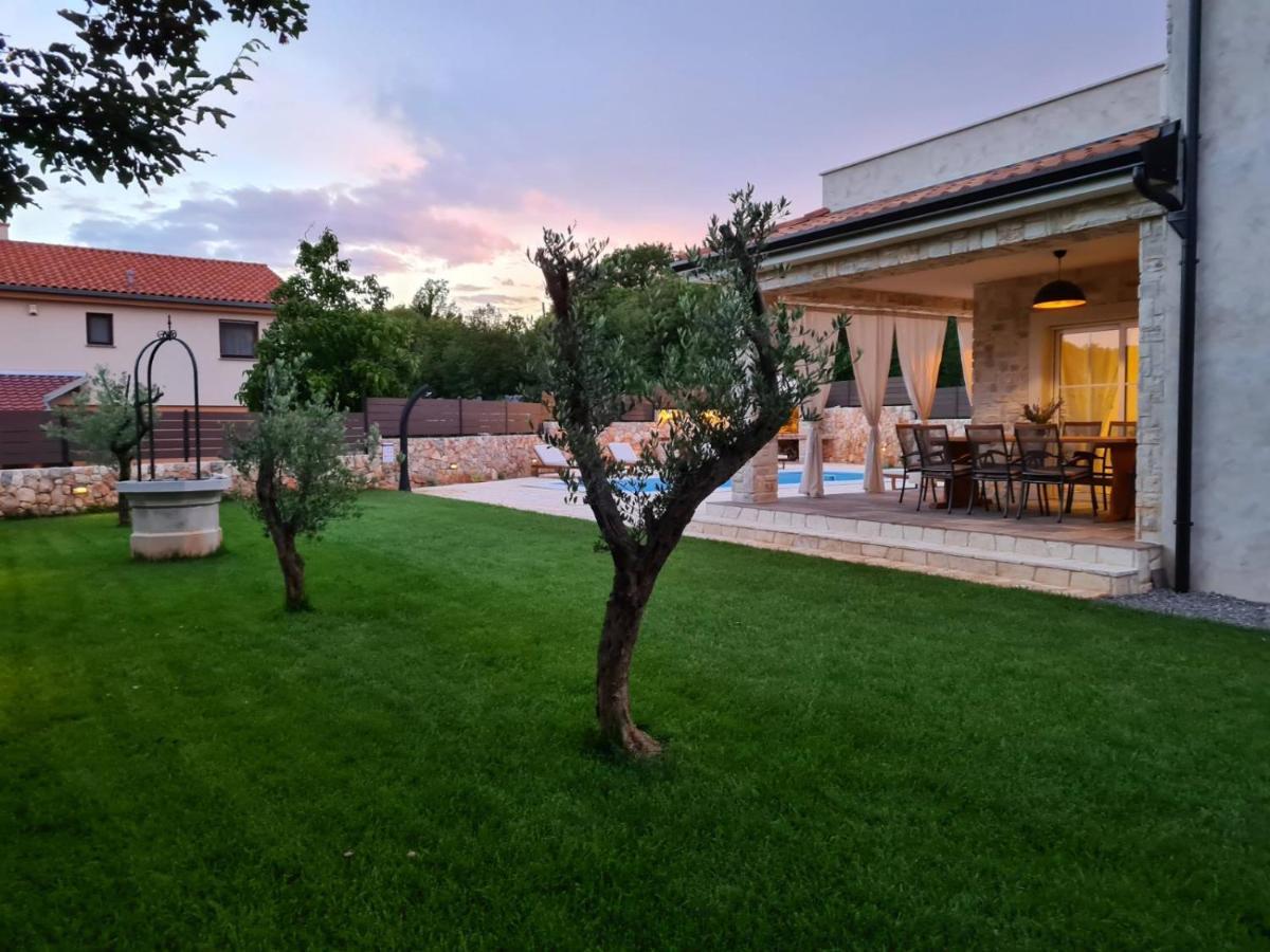 Villa Lulu Kamena Villa S Maslinikom Otok Krk Dobrinj Selo Gostinjac Krk Town Extérieur photo